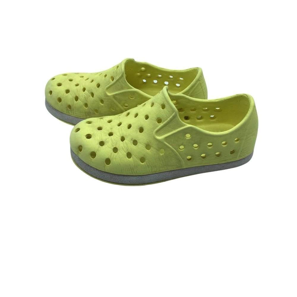 Cat & Jack‎ Water Shoes Slip-on Jese Kids Size 8 Perforated Closed-Toe EVA